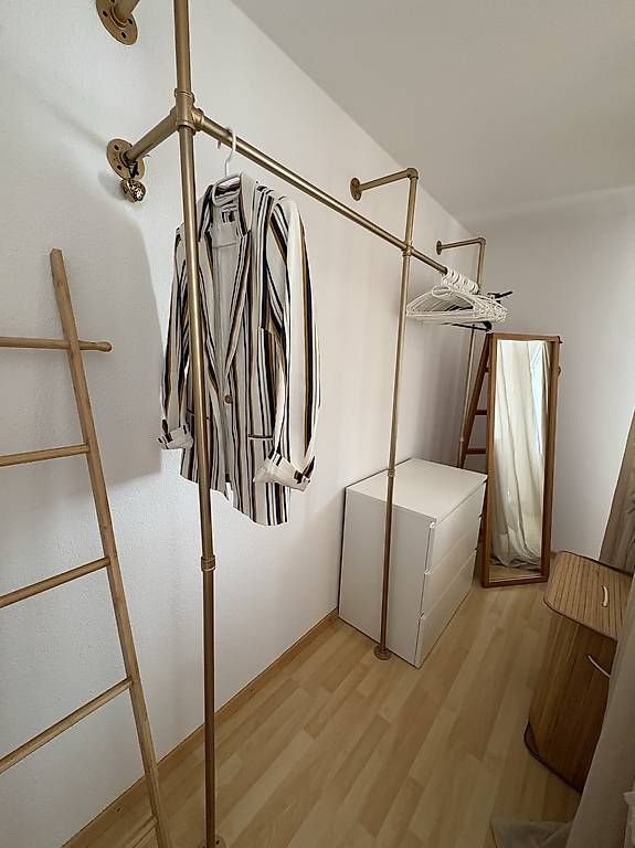 Schränke: Dressing  – Gebraucht aus Lyss von chr_6v72