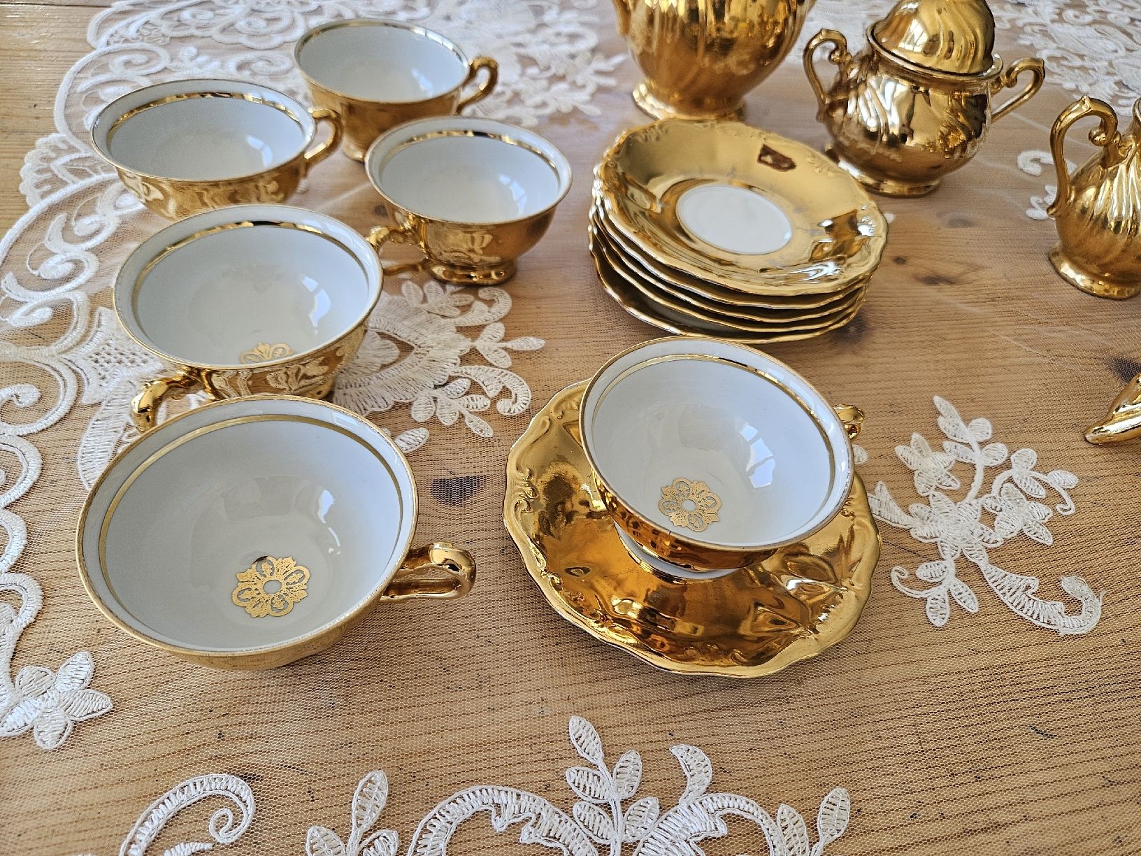 Set di piatti: Mocca Service EIGL Porzellan – Usato da Rheineck venduto da Eulalia40 5
