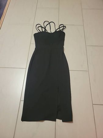 Kleid Schwarz Elegant  Grösse S 
