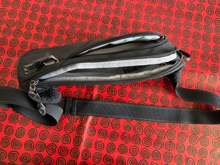 PACSAFE Bauchtasche Sling Pack 150
