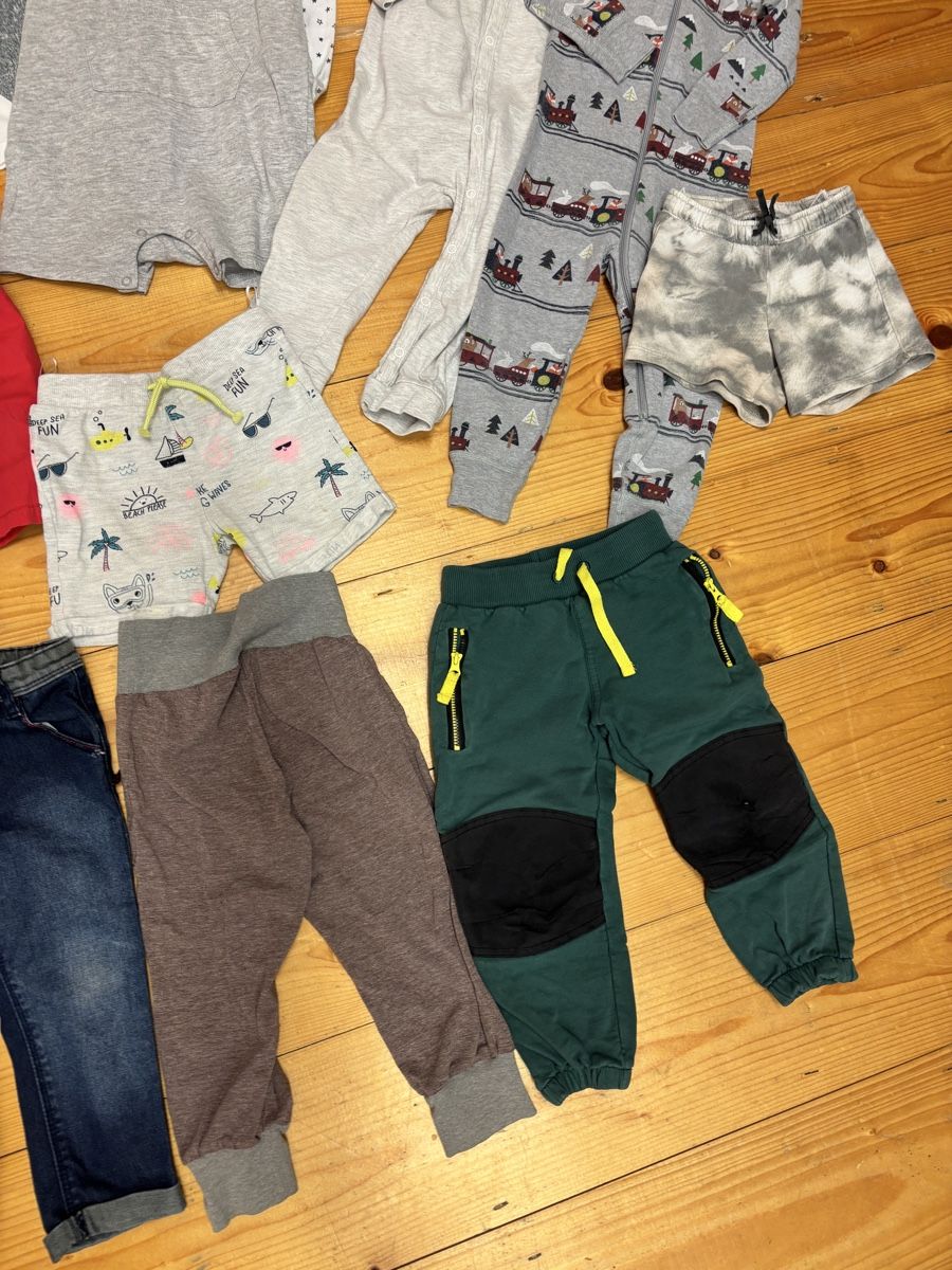 Lotti & Set di vestiti: Kleiderpaket Jungs, Grösse 86/92 – Usato da Büren an der Aare venduto da Nikito2001 5