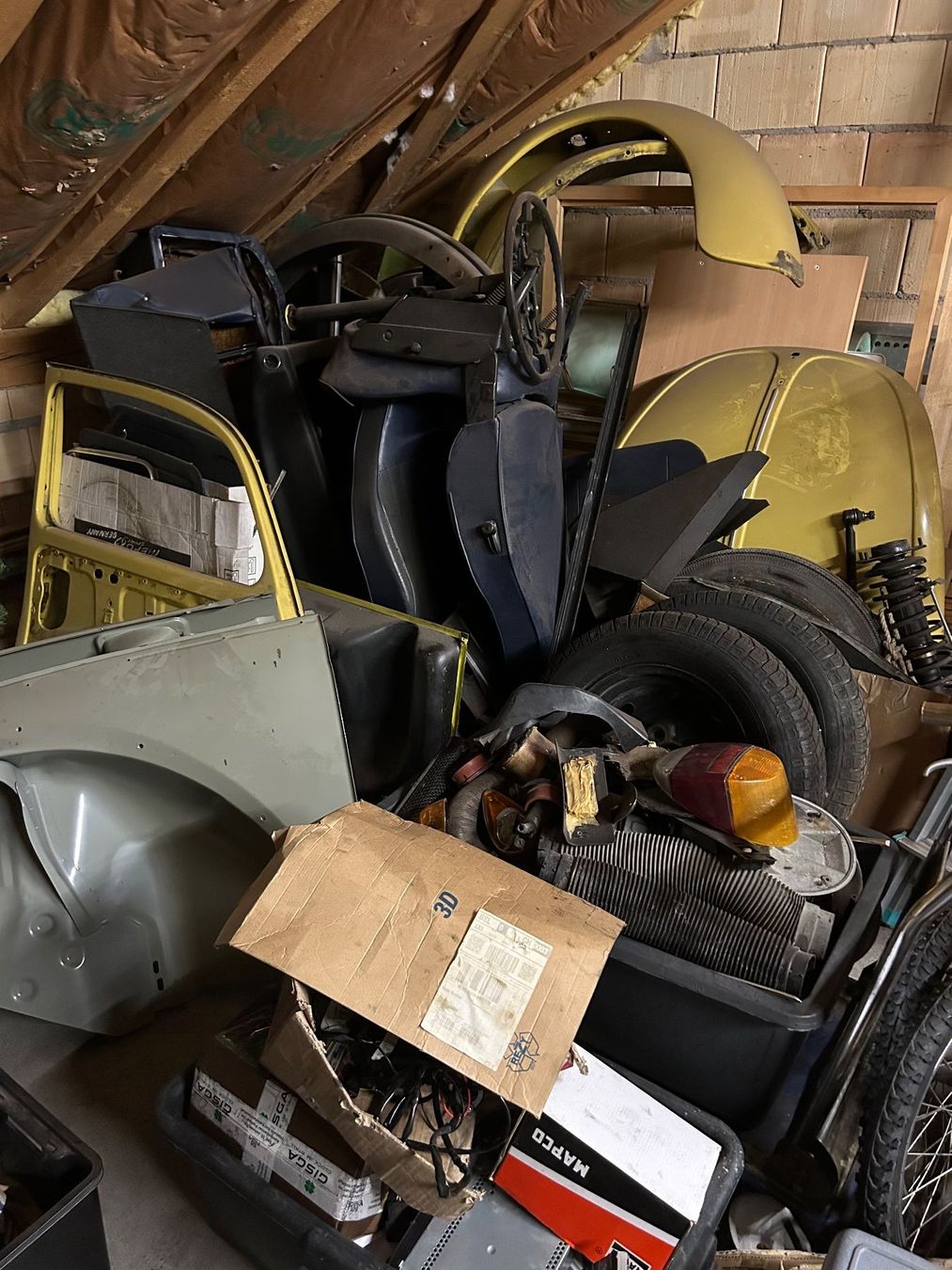 VW Autos: VW Käfer Restaurationsprojekt – Défectueux à Hauptwil par pat_22sj 8