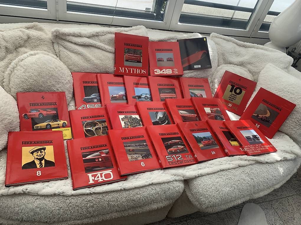 Bücher: Rare Sammlung limitierte Ferrarisima Bücher makellos – Neu (gemäss Beschreibung) aus Rothrist von Oddymanliane
