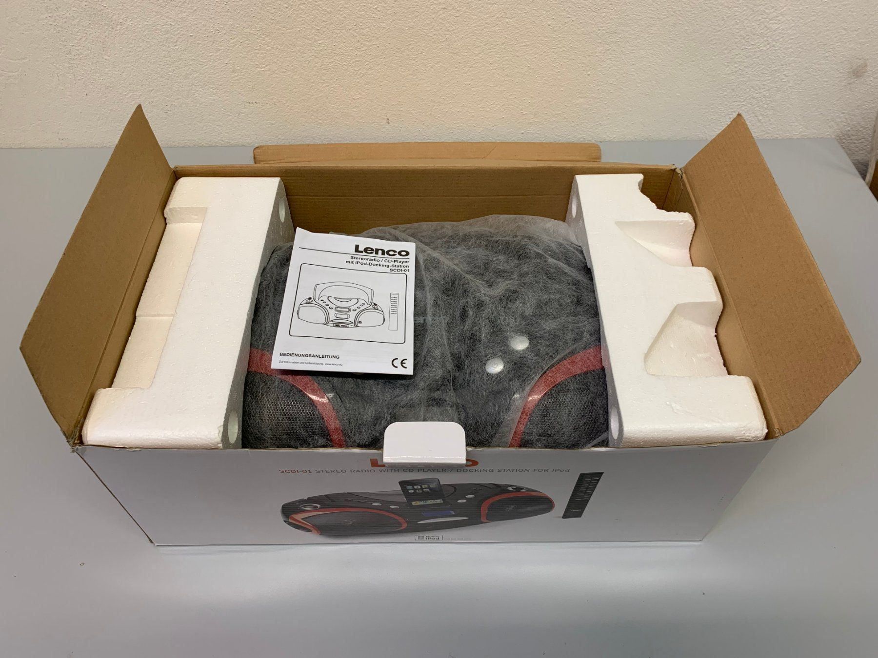 Lenco Radio: Lenco SCDI-01 Stereo-Radio iPod-Docking – Difettoso da Hochdorf venduto da av-electronics 4