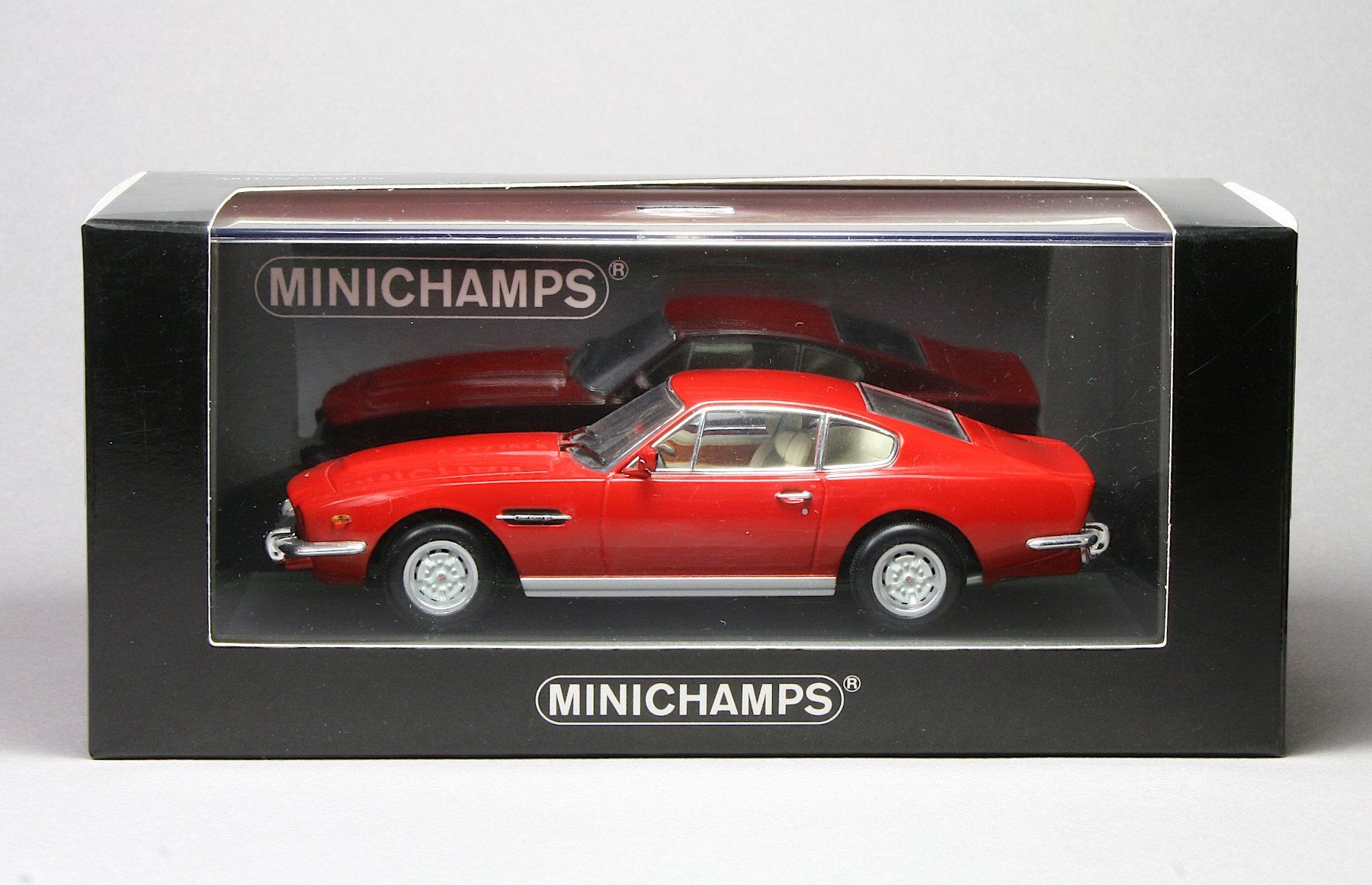 Minichamps Modellautos: Minichamps Aston Martin V8 Coupe – Neu (gemäss Beschreibung) aus Elsau von Peekay8