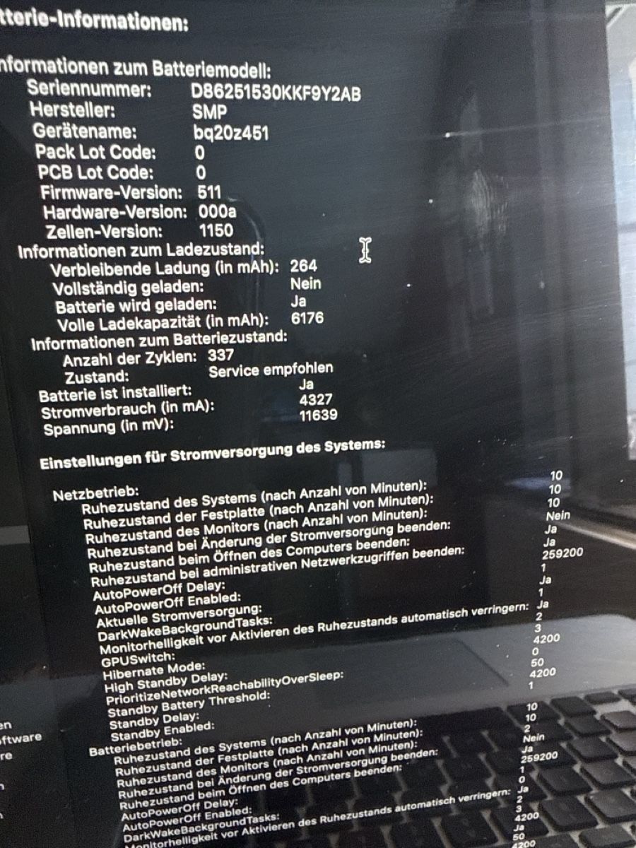 Apple Notebook: Apple MacBook Pro 15 Zoll  – Usato da Gersau venduto da M_A_C_o_n_e 2