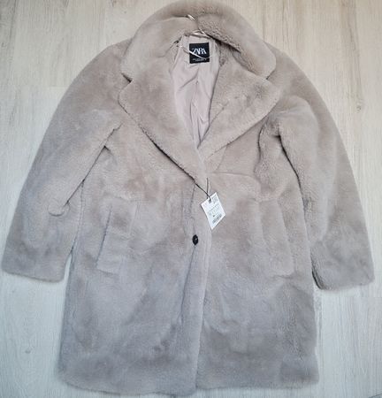 Zara Kunstpelzmantel beige Grösse XS neu mit Etikett