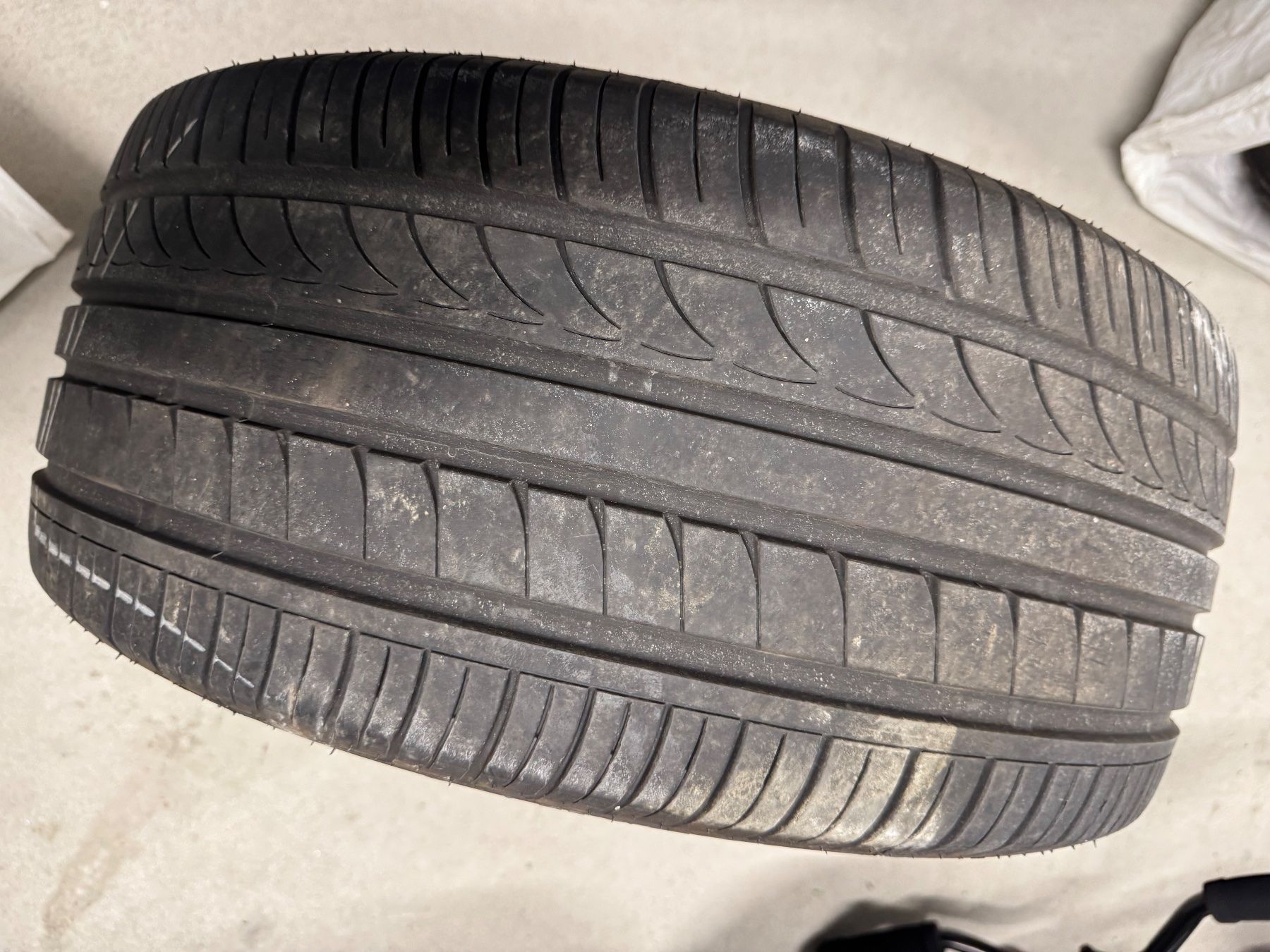 Pneumatici & Ruote complete: 2 Autoreifen 245/40ZR19 – Usato da Lachen SZ venduto da KvL 4