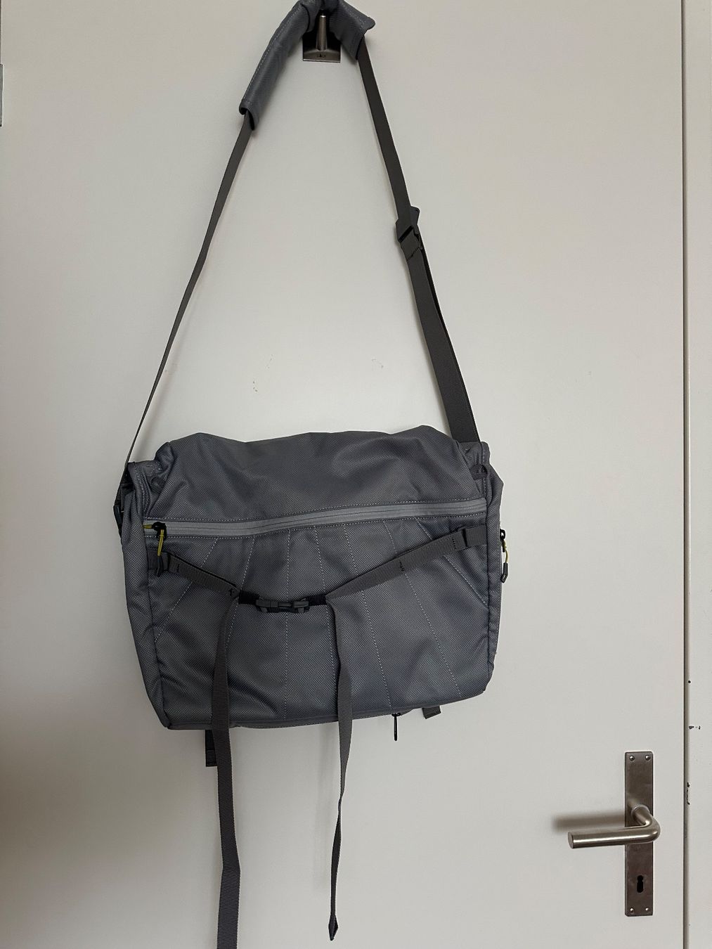 Vaude Borse: VAUDE Laptoptasche mit Regenschutz & Schultergurt – Usato da Zürich venduto da cha_p2pt 1