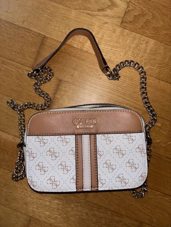 GUESS Handtasche, Top Zustand, Frühlingsangebot!