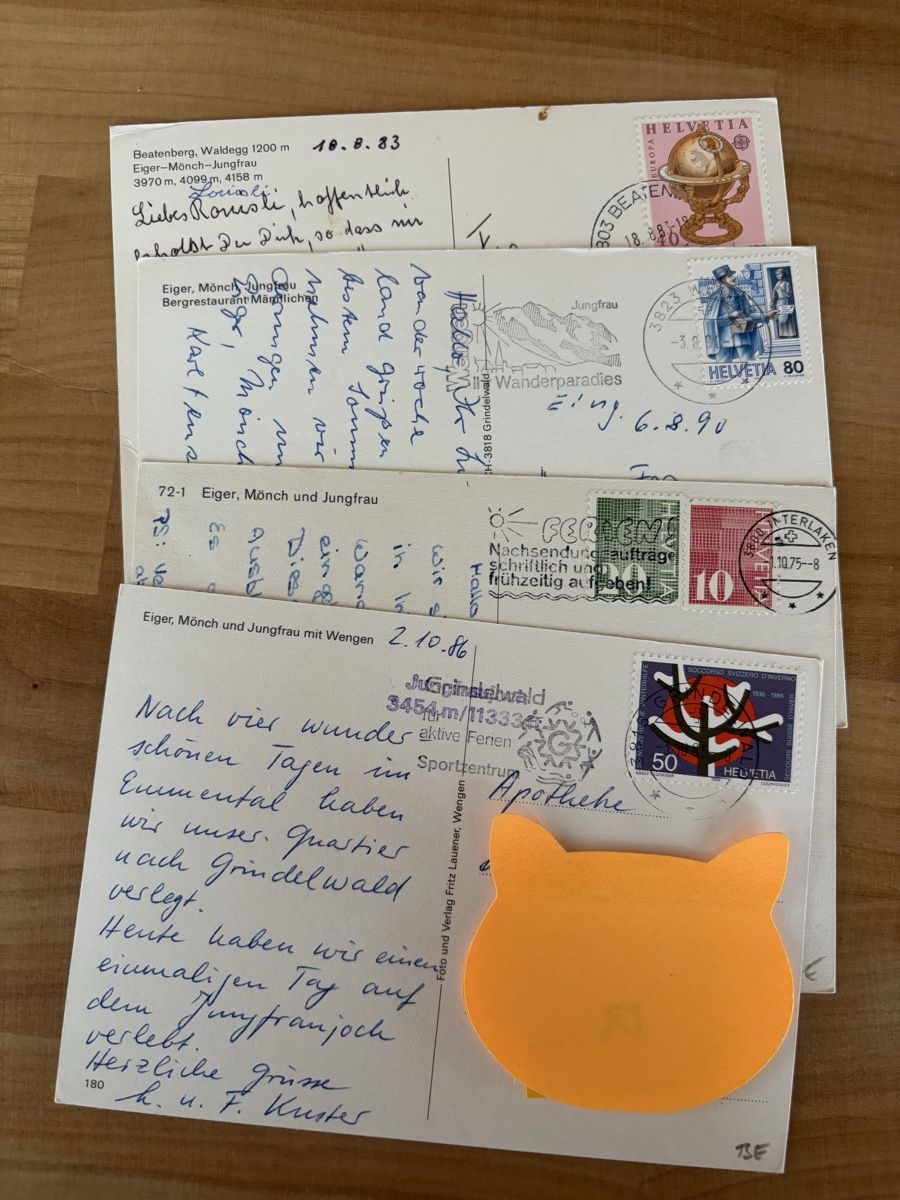 Cartoline postali: 4 x AK von Eiger Mönch Jungfrau – Usato da Rümlang venduto da Kartenpost1 1