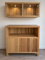 IKEA Schrank / Vitrine mit LED-Spots  2-teilig  Holzoptik