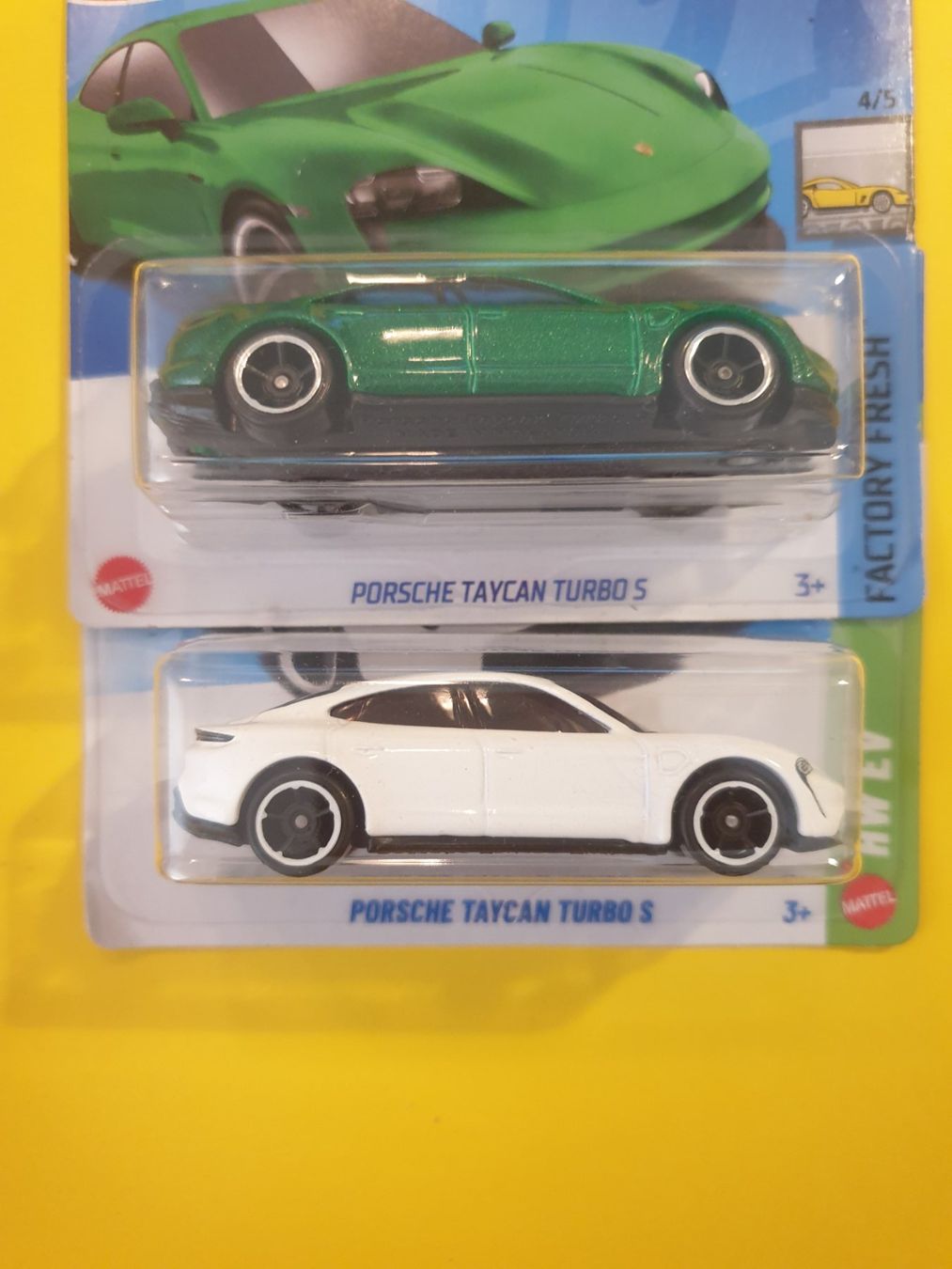 Hot Wheels Modellini d'auto: 2 x Hot Wheels PORSCHE TAYCAN TURBO S – Usato da Oftringen venduto da Rotor 1