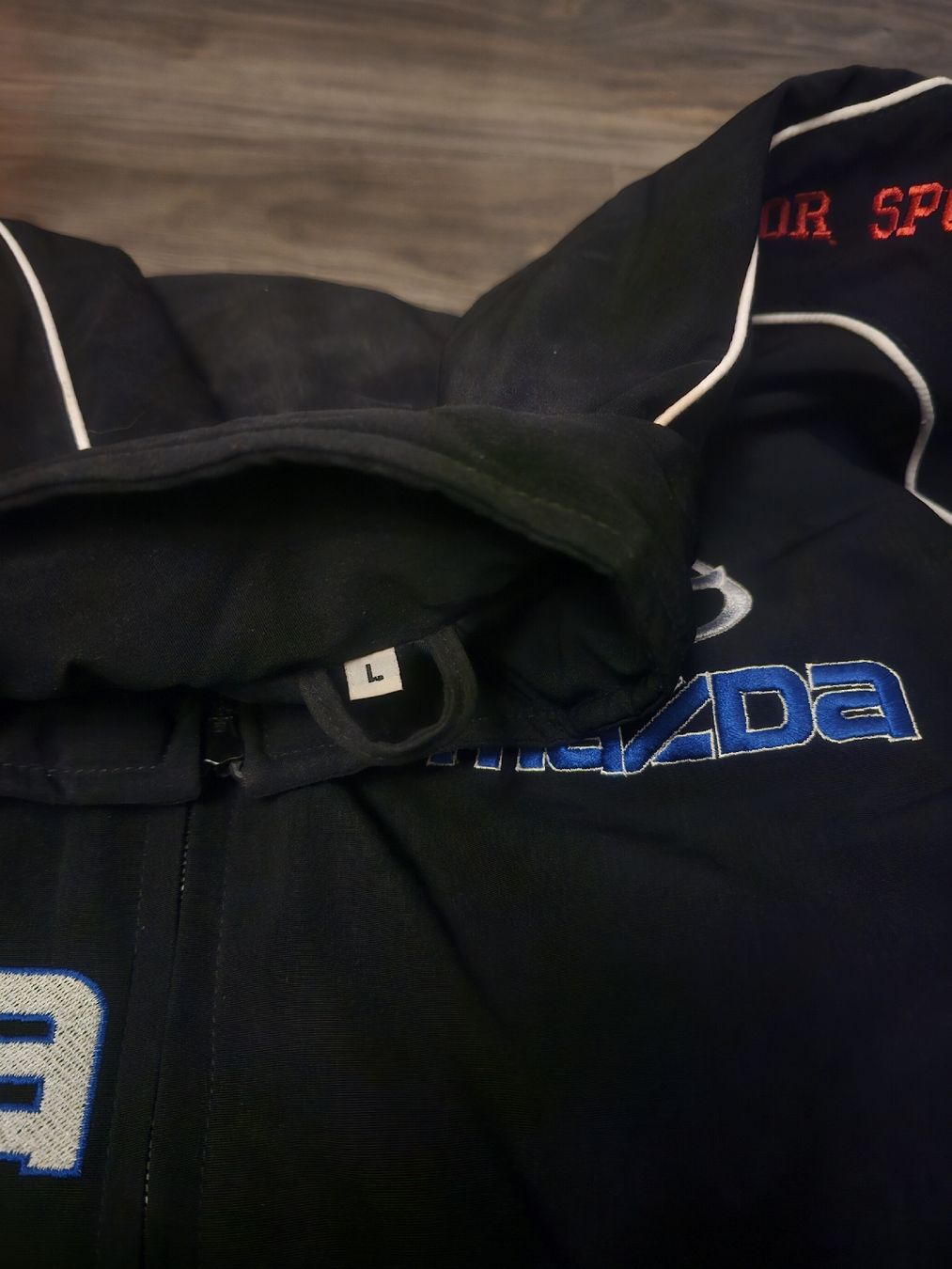 Vestes: MADZA Jacket – D'occasion à Loveresse par sk1ller 5