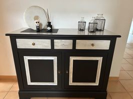 Buffet 2 portes et tiroirs