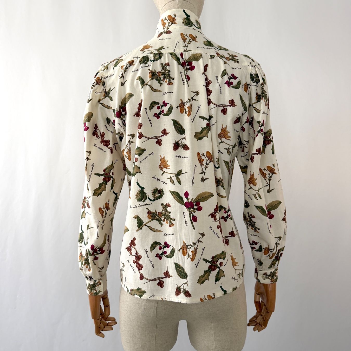 Chemisiers: WALLMANN Vintage Blouse – Neuf (Voir description) à Emmen par Avviivva_Com2023 4