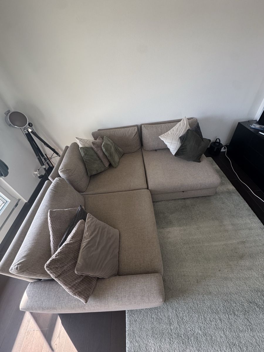 Divani: Ecksofa mit Schlaffunktion und Bettkasten – Usato da Brüttisellen venduto da luq_pwl9 1