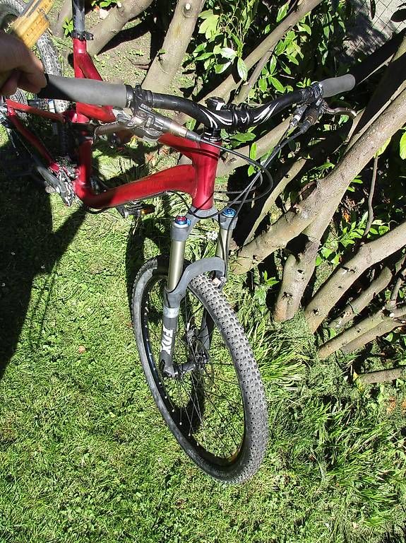 Velos: Spezialized Stumpjumper Fully MTB 26" 12,3kg – Gebraucht aus Ottikon von Locomotive01 2