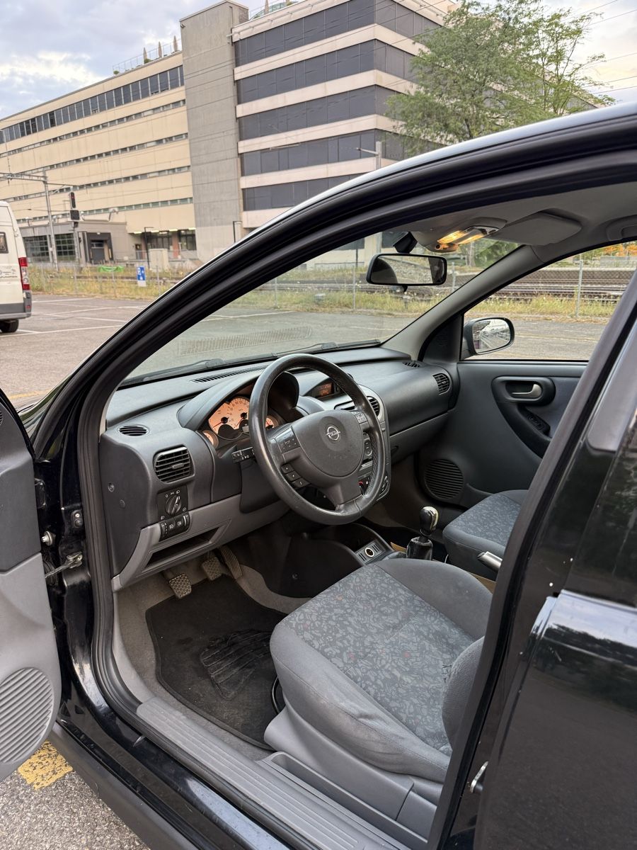 Opel Automobili: Opel Corsa 1.8 GSI 125ps – Usato da Bern venduto da ago_q9fj 6