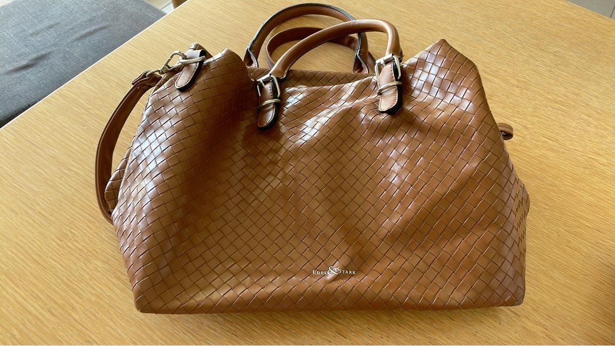 Borse da donna: Edel&Stark Brown Woven Tote Bag – Usato da Genolier venduto da Tom0712