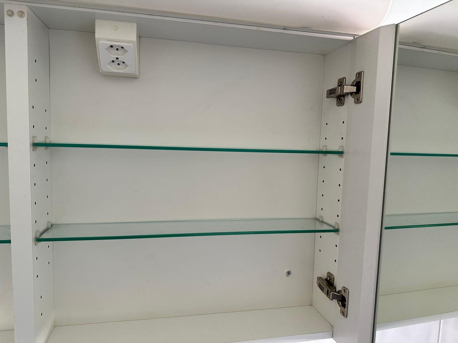 Armadietti a specchio: piegelschrank SANITAS TROESCH – Usato da Spreitenbach venduto da Space_X 5