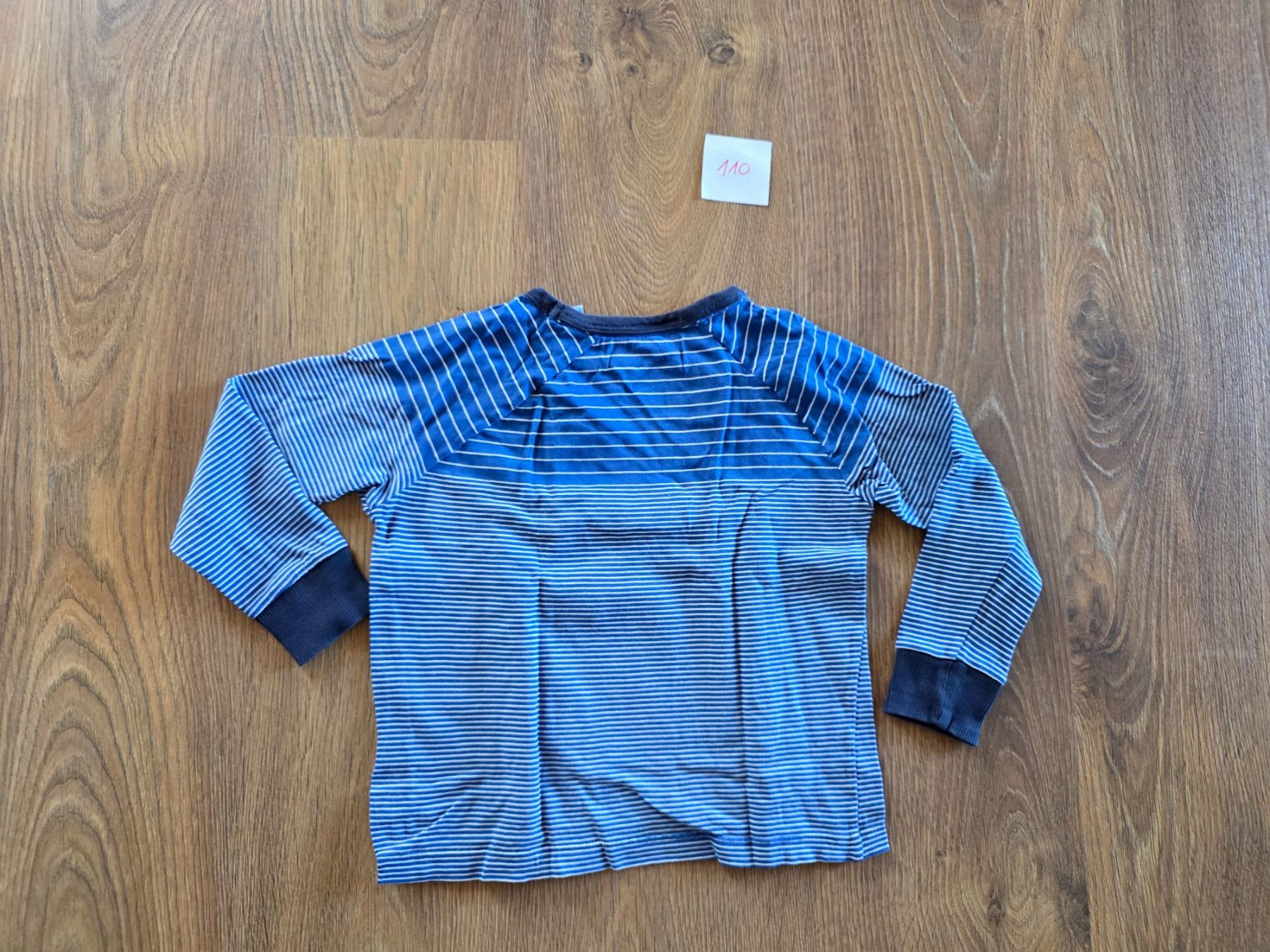 Chemises, T-shirts & Polos: Langarmshirt, Longsleeve gestreift Gr. 110 – D'occasion à Nebikon par Japostyle 1