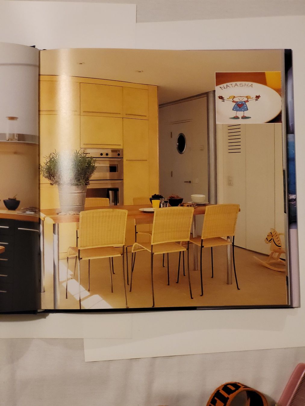 Bücher: Family Living – Gebraucht aus Zürich von Avd 5