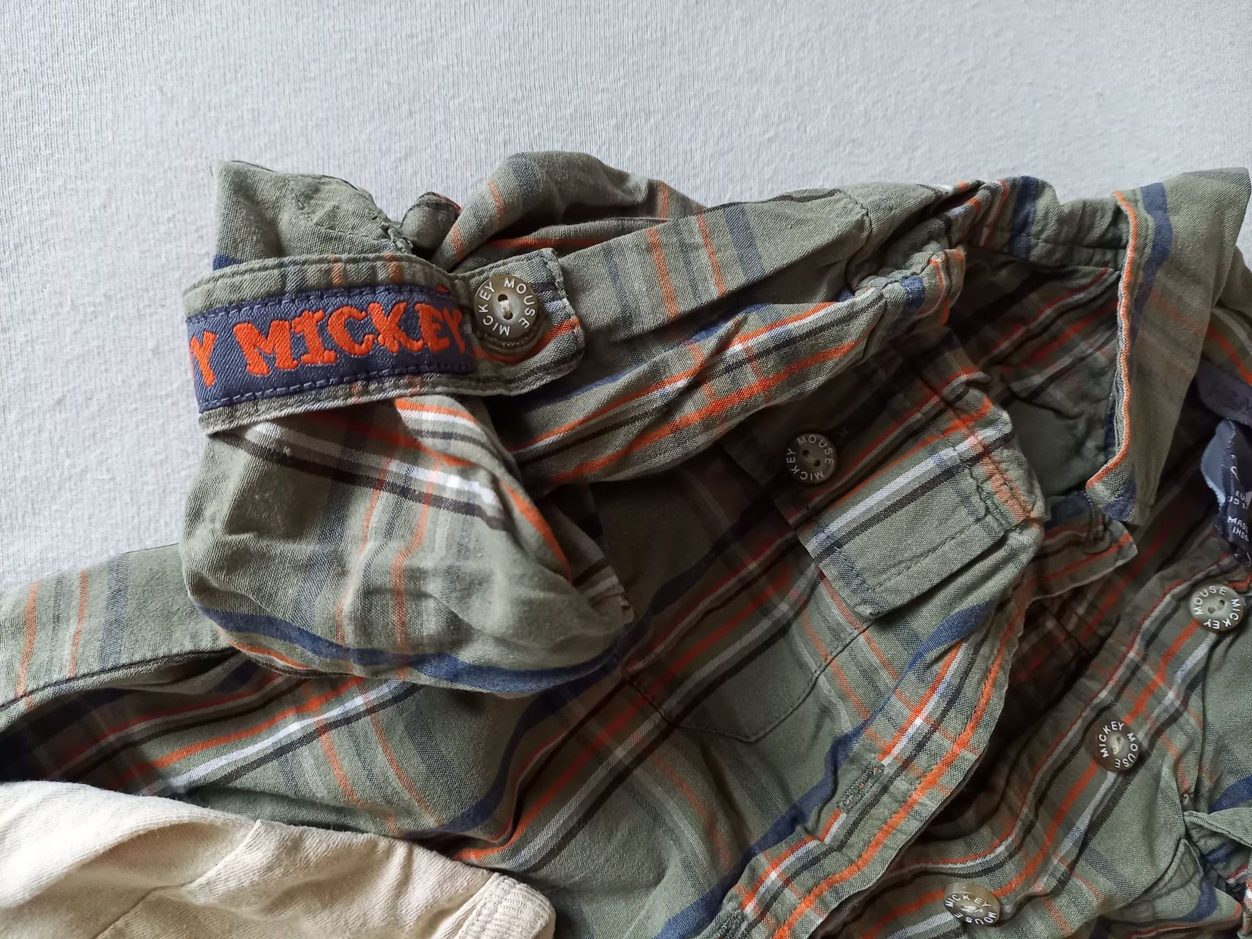Lotti & Set di vestiti: Cooles Set Langarm Hemd / Shirt Gr. 86 – Usato da Unterengstringen venduto da saraman 4