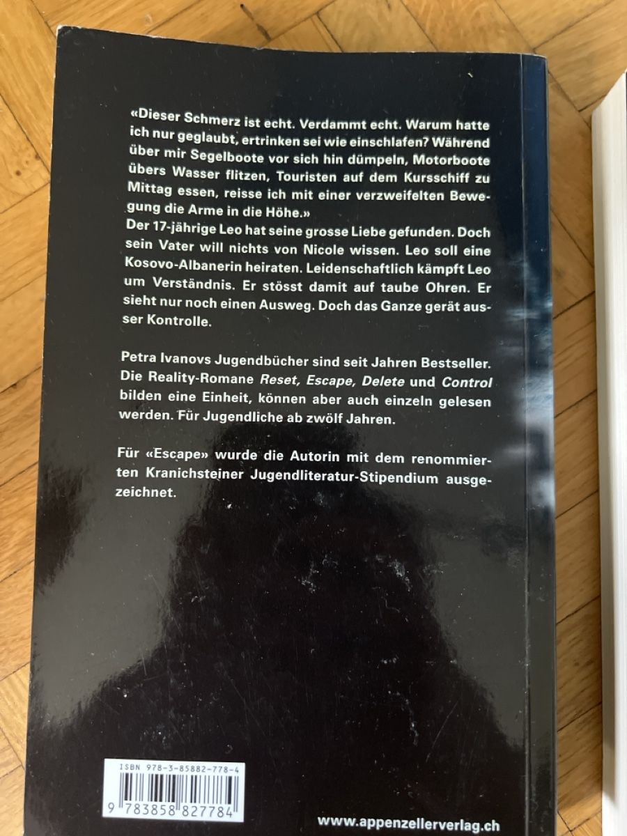 Bücher: Petra Ivanov Jugendromane Escape und Delete 2 Buecher – Neu (gemäss Beschreibung) aus Oberengstringen von Kadarp 1