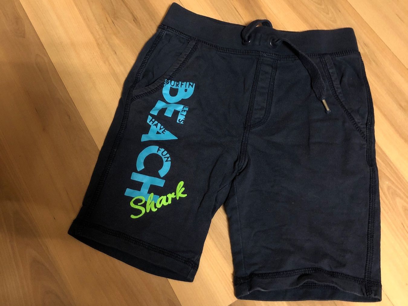 Pantaloni: Shorts Set Grösse 110 – Usato da Vilters venduto da san_2t9g 1