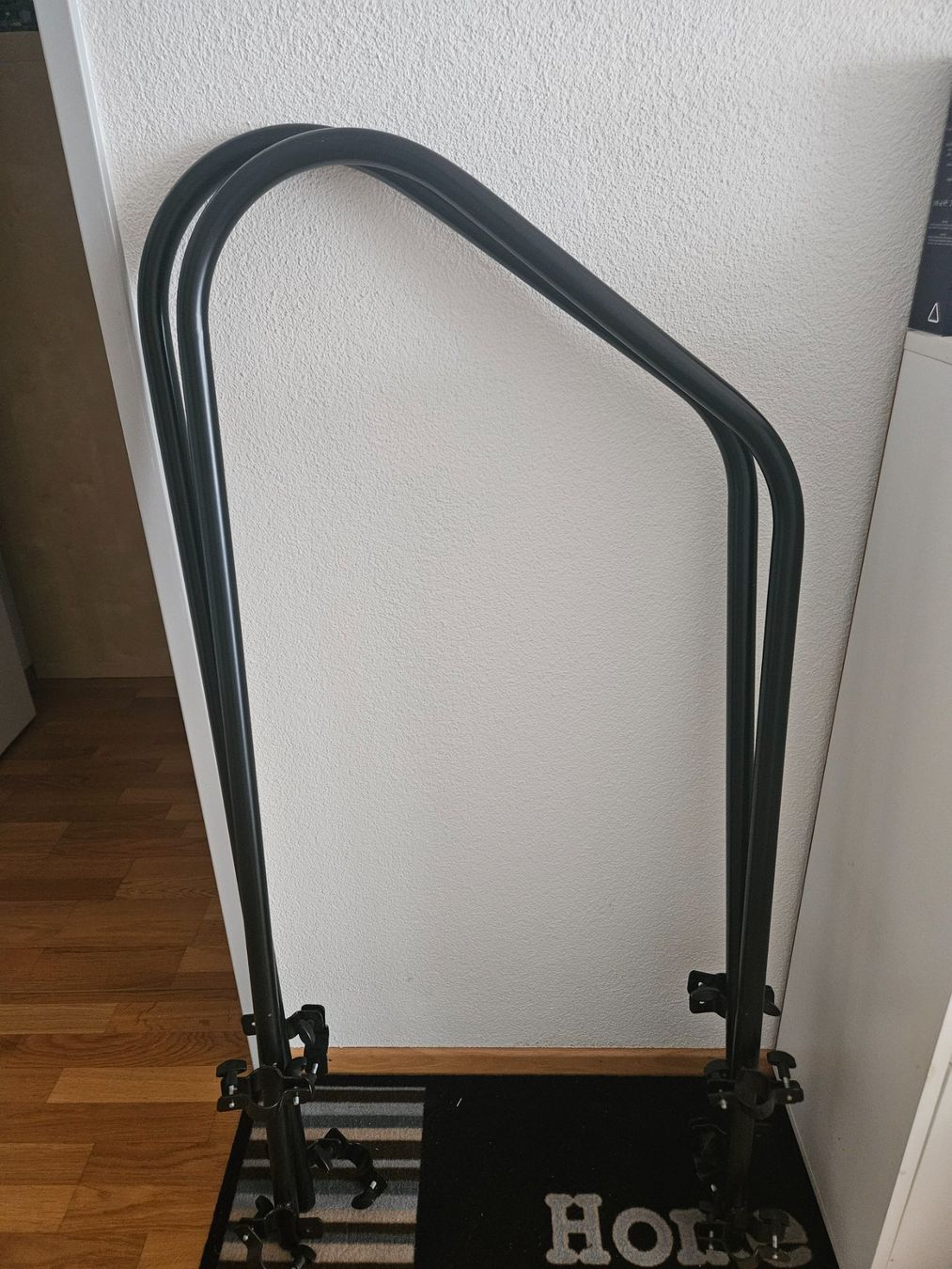 Bellicon Trampolines: Haltebügel seitlich Bellicon Fitnesstrampolin – D'occasion à Pfäffikon ZH par Sibylle87