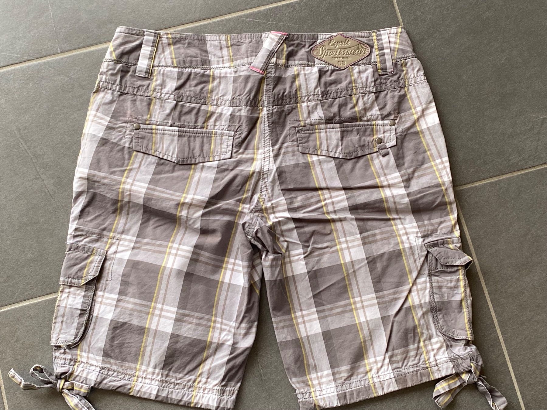 Esprit Hosen: sportliche Shorts ESPRIT Gr.S +++top+++ – Neu (gemäss Beschreibung) aus Wallenried von Asyano 4