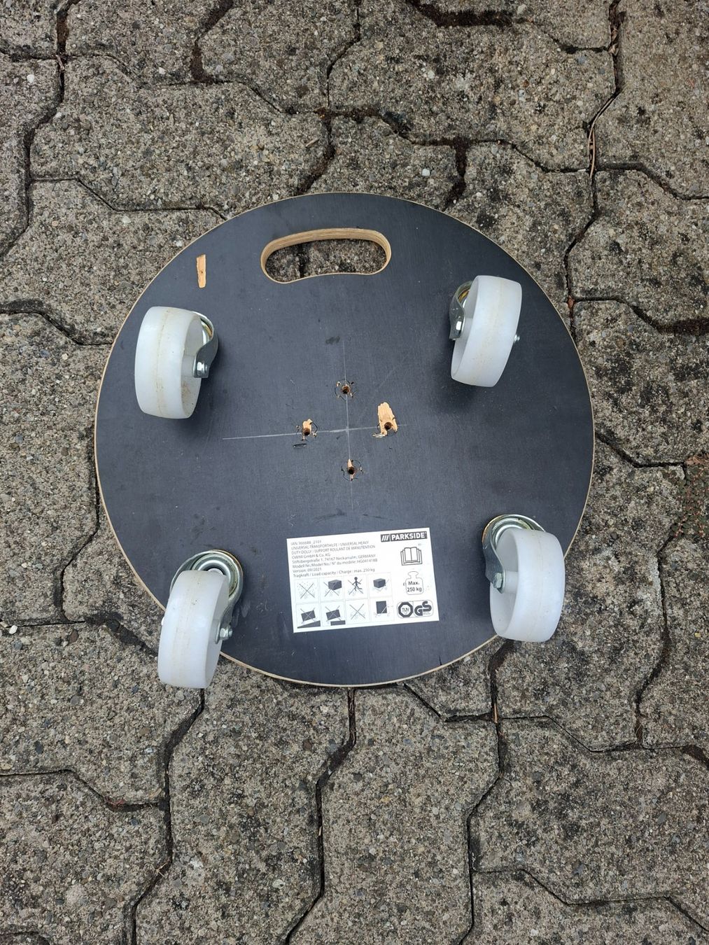 Koffer & Taschen: Transporthilfe Rund 250kg – Gebraucht aus Uetendorf von jumaijumai 1