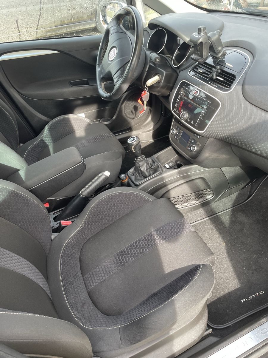 Fiat Automobili: Fiat punto evo – Usato da Chavornay venduto da emi_btv5 2