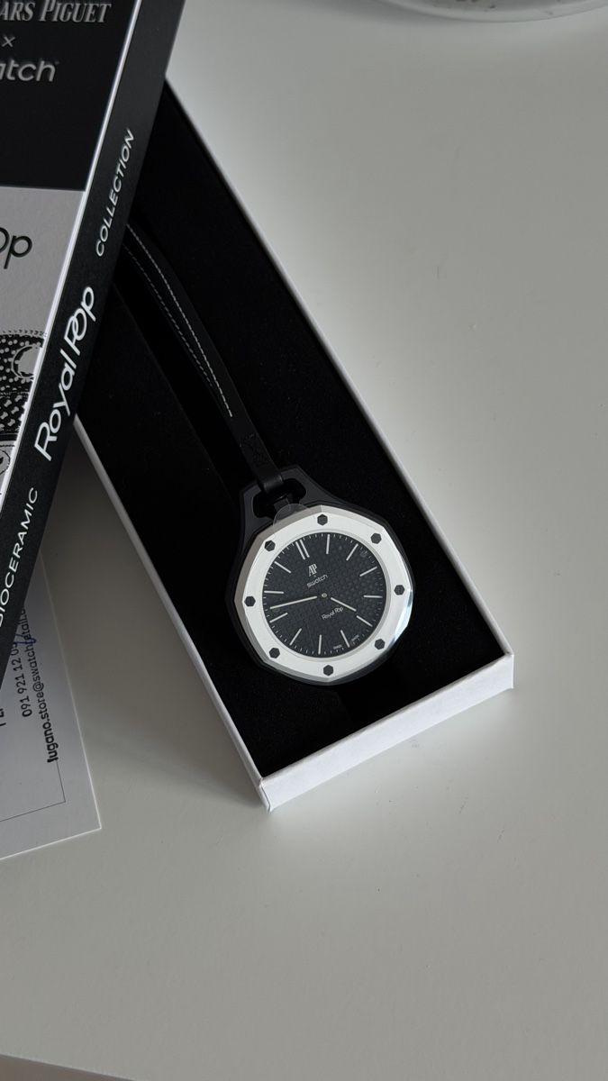 Swatch Orologi: Audemars Piguet x Swatch watch – Nuovo e nell'imballaggio originale da Paradiso venduto da viorea 1