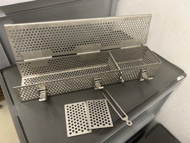 Komplettküchen: Roastbeeform – Gebraucht aus Evilard von inf_9ff9 1