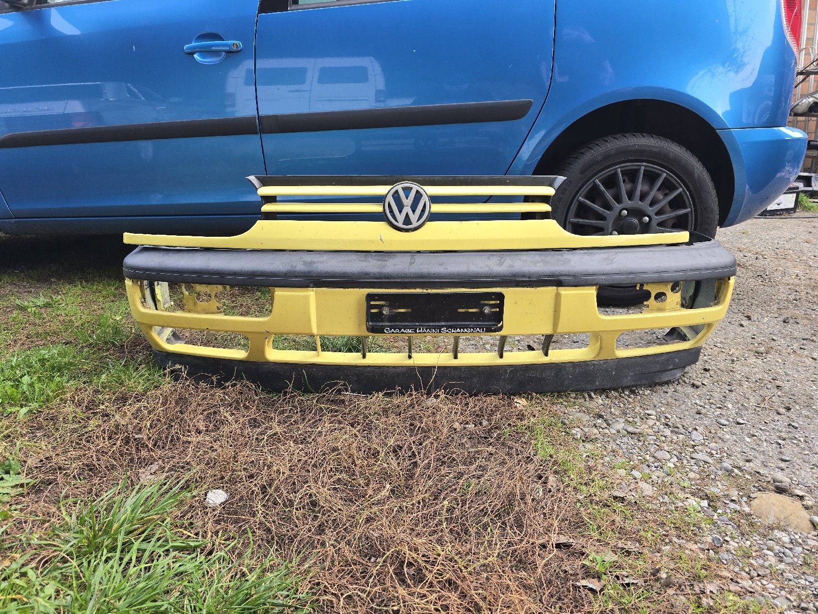 Volkswagen Tutti pezzi di ricambio auto: vw golf 3 front colour concept – Usato da Aarberg venduto da 2002stefan