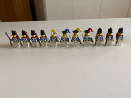 LEGO - 11 - TOLLE - FIGUREN - BLAURÖCKE