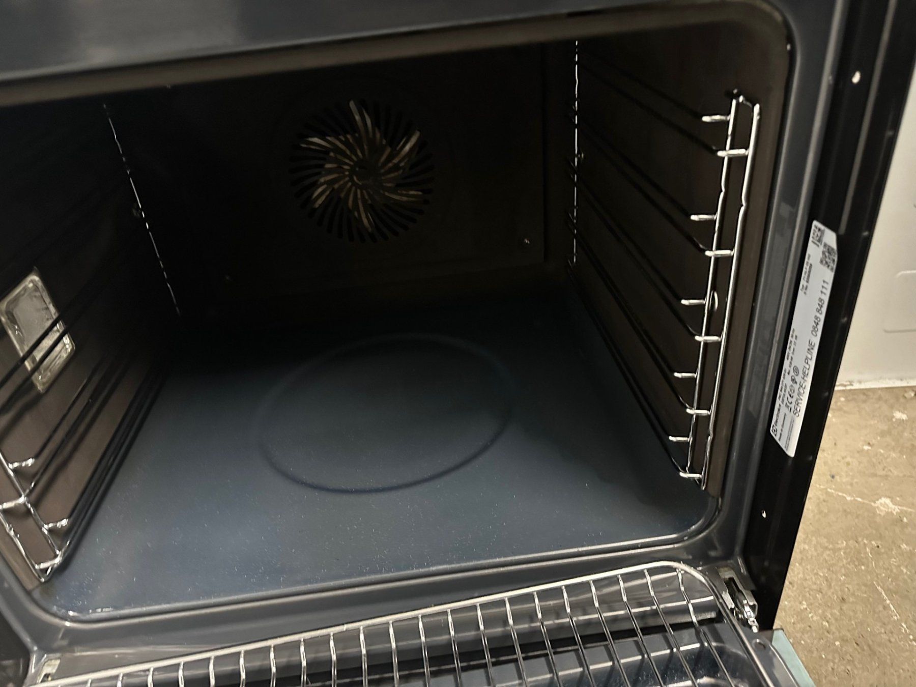 Electrolux Forni: Backofen Electrolux  EB7GL4XSP – Usato da Glattbrugg venduto da ani1234 2