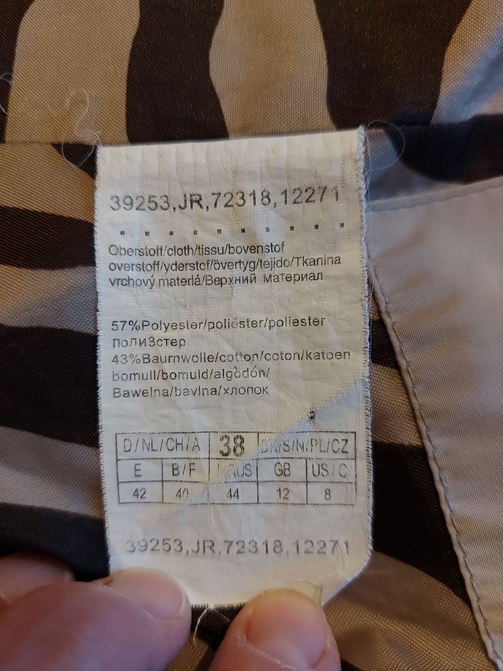 Vestes: Jacke, Grosse 38 – D'occasion à Plasselb par Mabischer 5