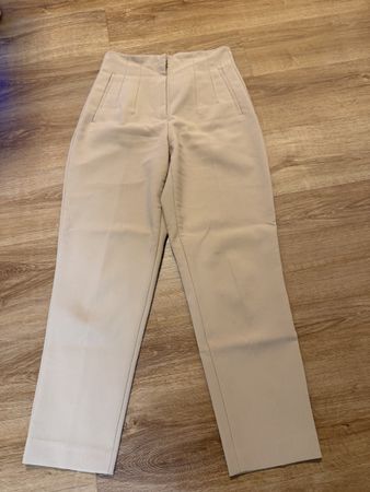 Zara High-Waist Stoffhosen in Beige Gr S
