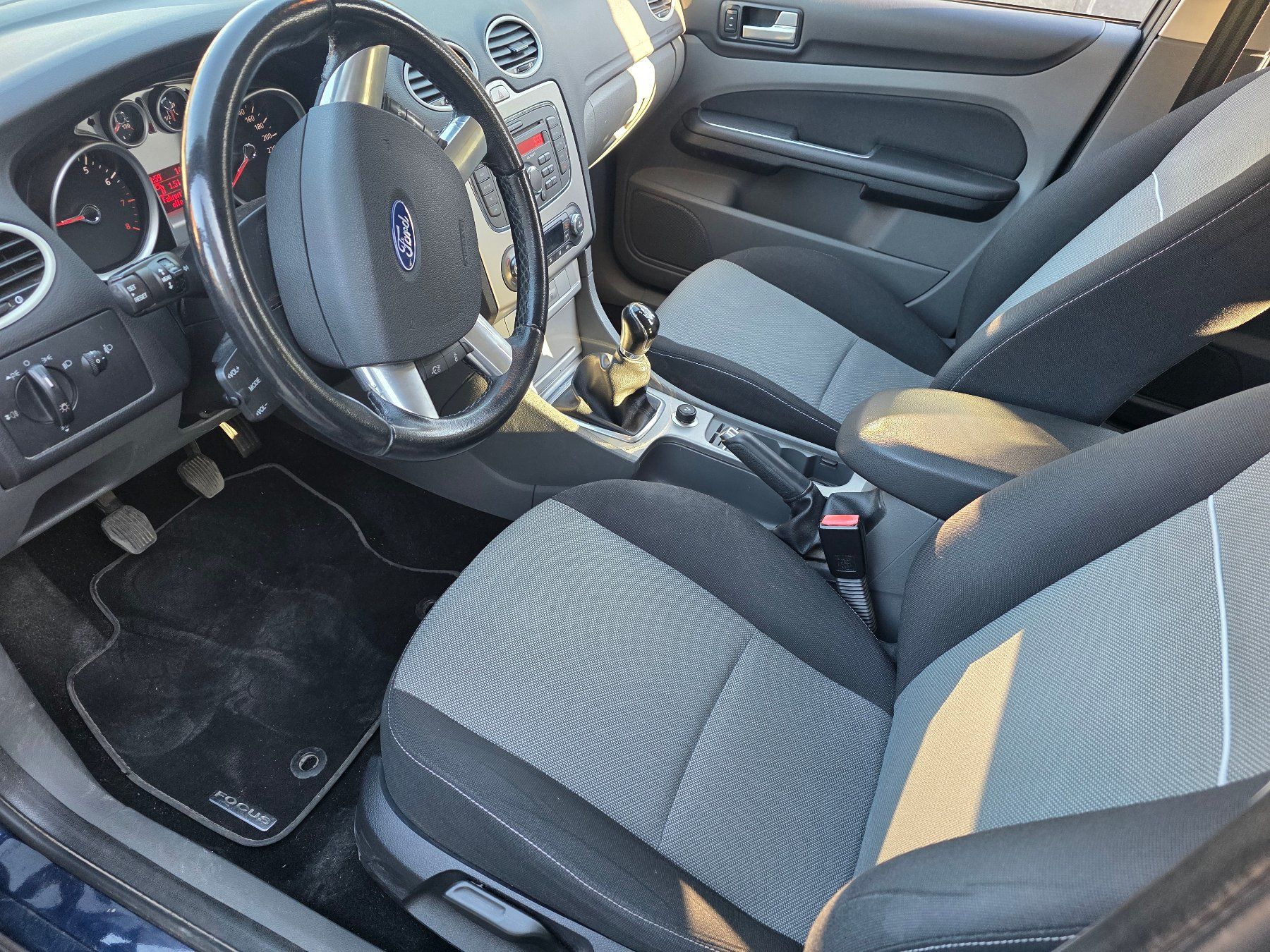 Ford Autos: Ford Focus – D'occasion à Arbon par Marlyse2 4