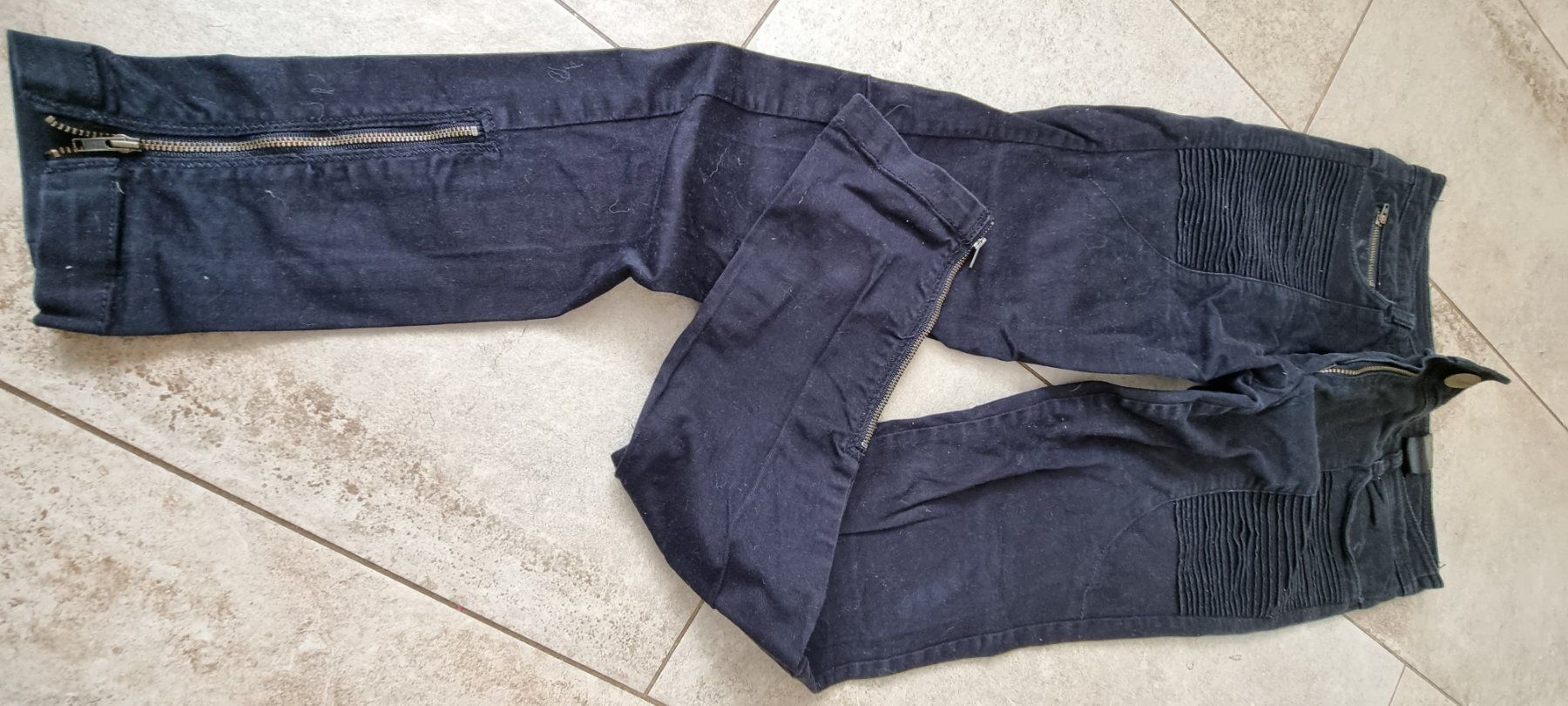 Lotti di vestiti: Tolles Kleiderpaket gr.36 – Usato da Grossdietwil venduto da GNOM313 5
