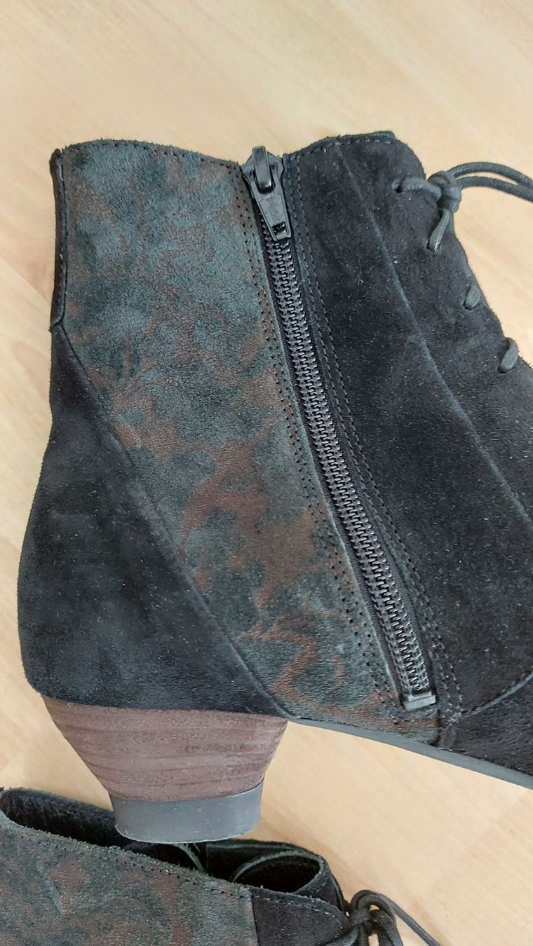 Think Scarpe da donna: Schicke Wildleder Stiefeletten THINK – Usato da Nebikon venduto da Draga25 3