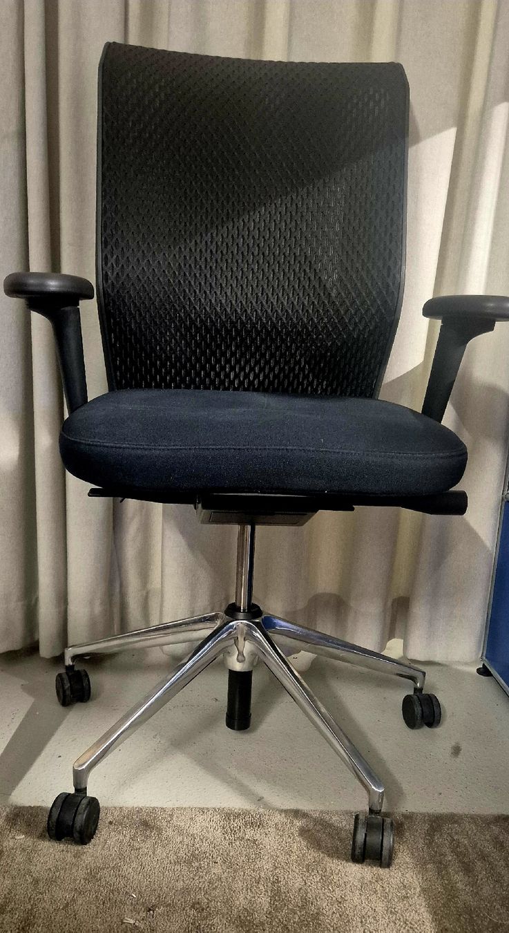 Vitra Sedie: Ergonomischer Bürostuhl Vitra – Usato da Meilen venduto da COSTA_ABC 7