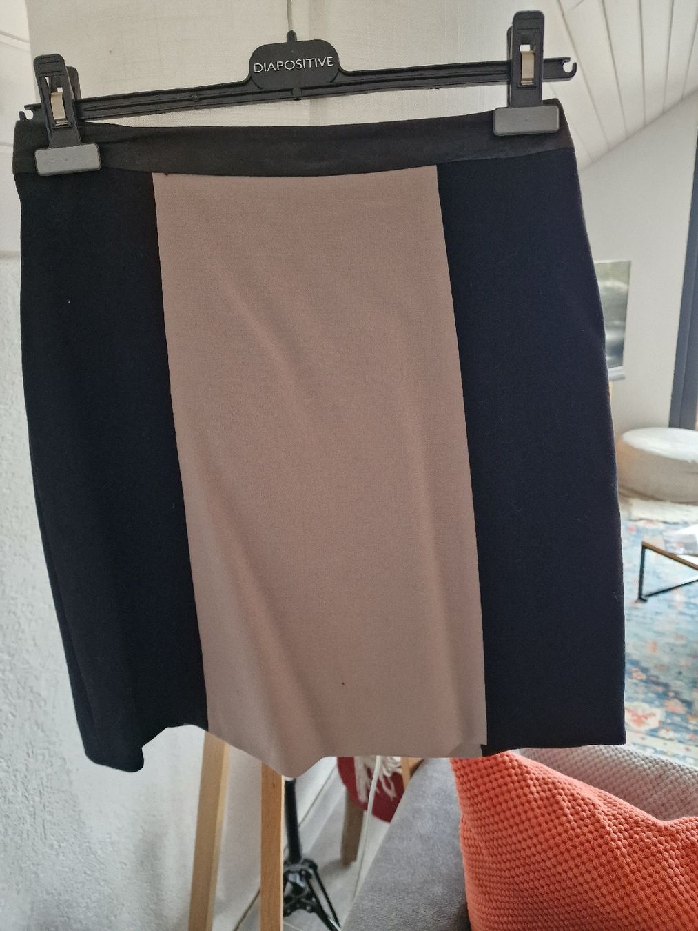 Gonne: jupe droite de la marque maison 123 – Nuovo (secondo la descrizione) da Cheseaux sur Lausanne venduto da pan_skd5 3