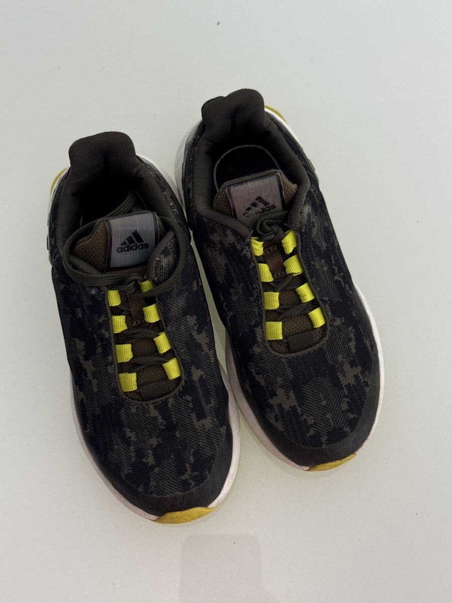 Adidas Scarpe per ragazzi: Adidas shoes – Usato da Thalwil venduto da perulina 3