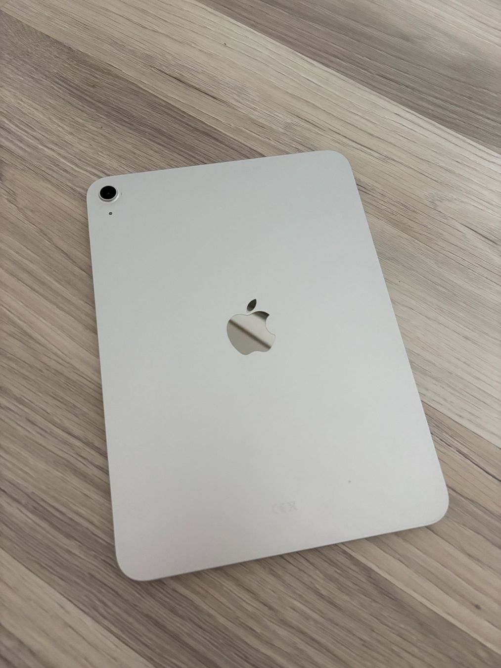 Apple Tablet PC: IPAD A16 2026 256GO Argent à vendre ! – Usato da Vicques venduto da mat_2gj5 1