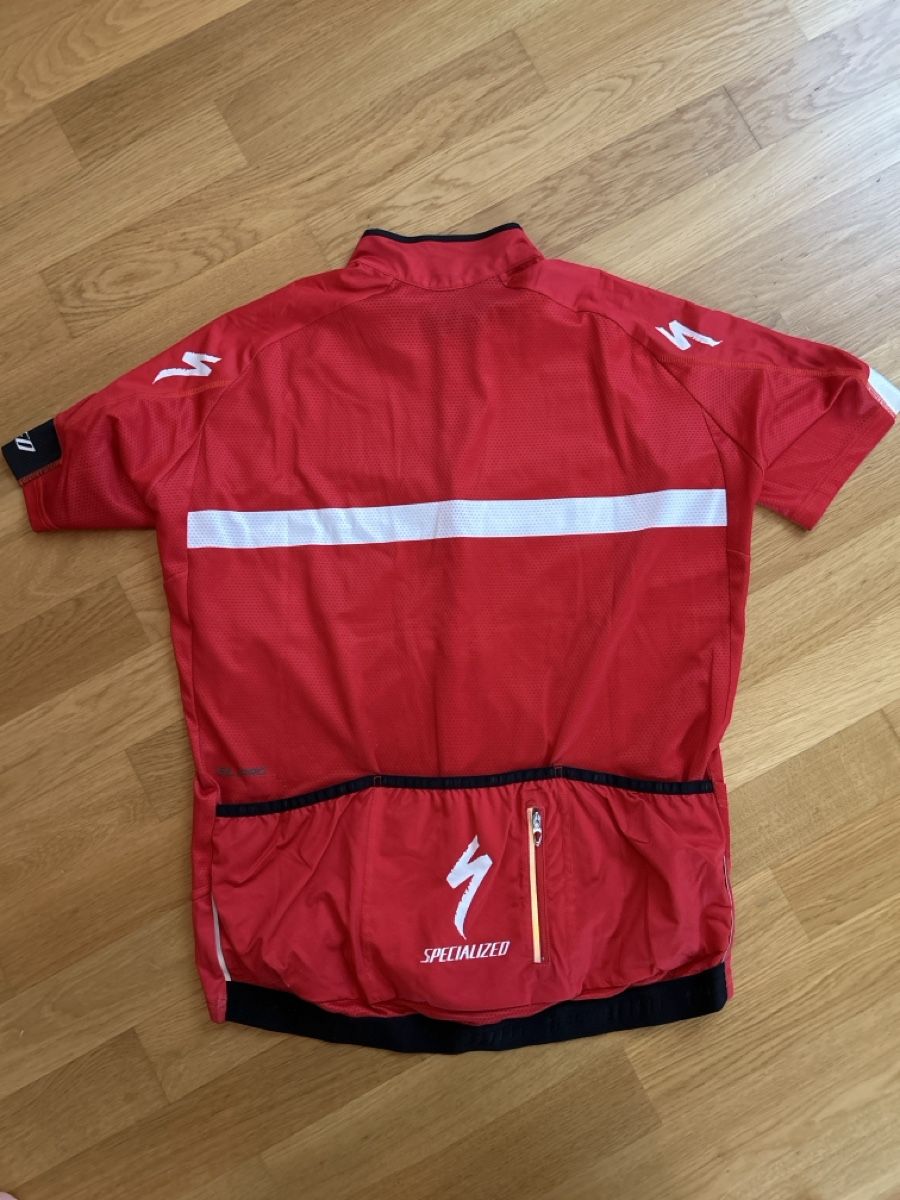 Specialized Canottiere & Pantaloni: Velotrikot Kurzarm – Usato da Rapperswil SG venduto da AndrePalu 1