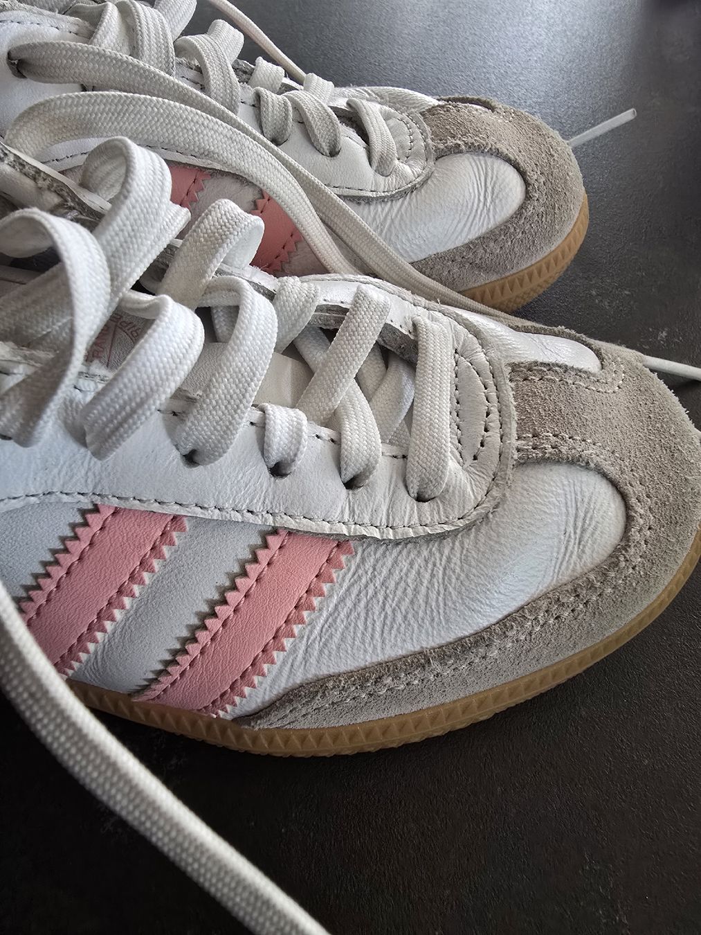 Scarpe per ragazze: Kinder-ADIDAS Samba Schuhe, Grösse 33 – Usato da Stettlen venduto da MissFinti 1